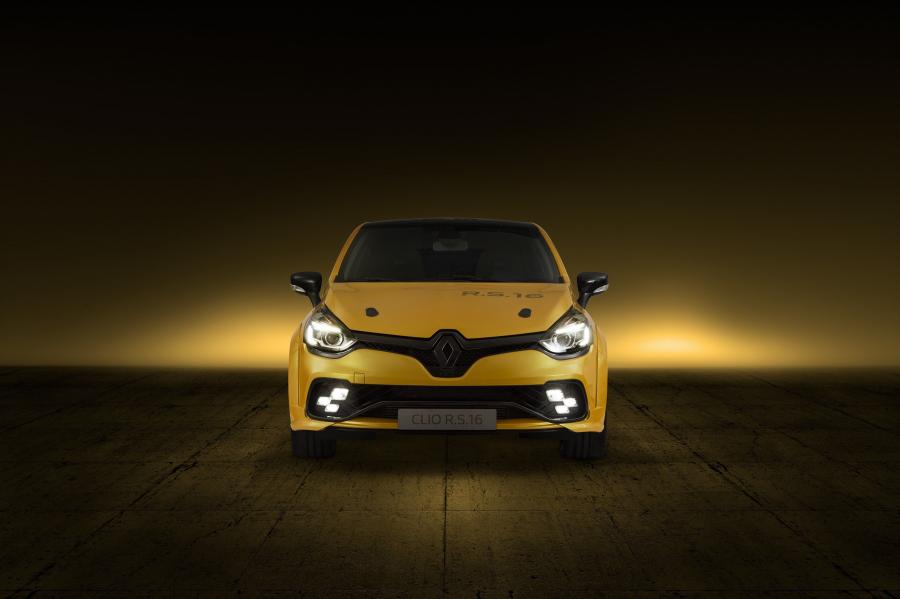  Renault Clio R.S.16 Concept 2016 года  (фото 42 из 54)